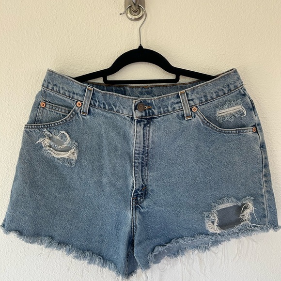 Levi's 950 Blue Distressed Jean Shorts - Picture 1 of 4